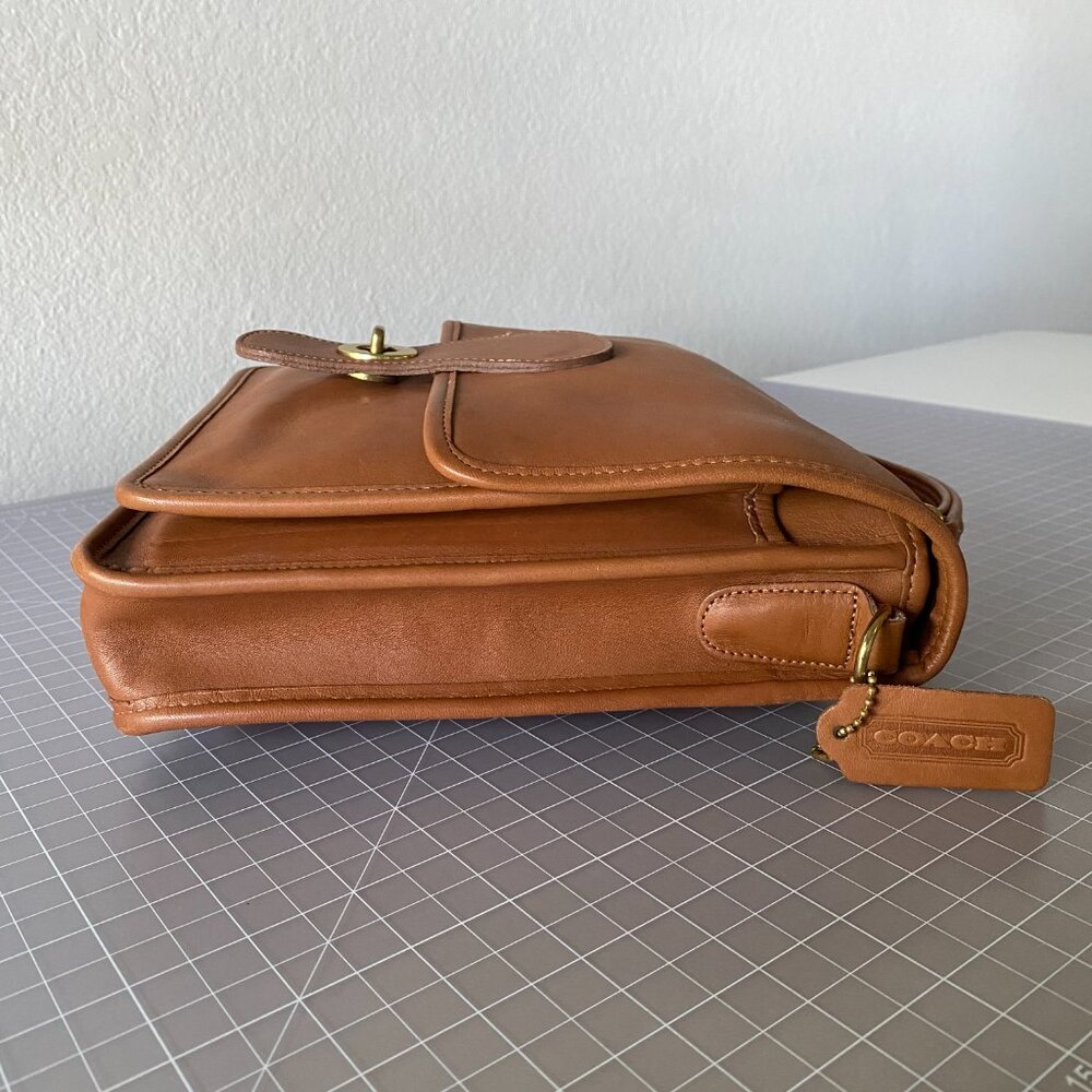 Coach Vintage 5130 Station Leather Crossbody Bag Purse Light Brown - Picture 7 of 16